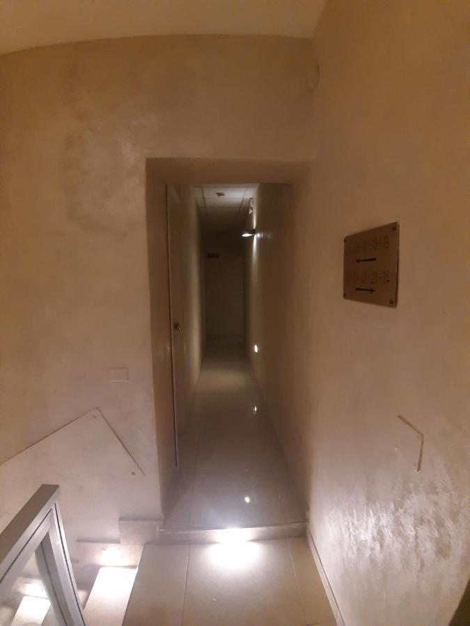 Albergo Viola Napoli Bagian luar foto